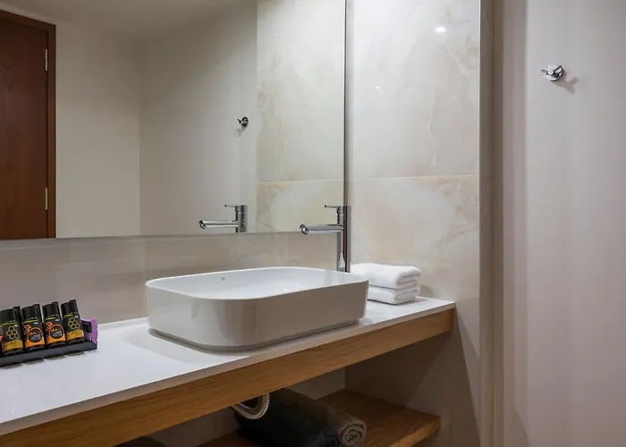 View - Heated Pool & Gym - Majestic Views - 5 Min Drive From Center * 하니아