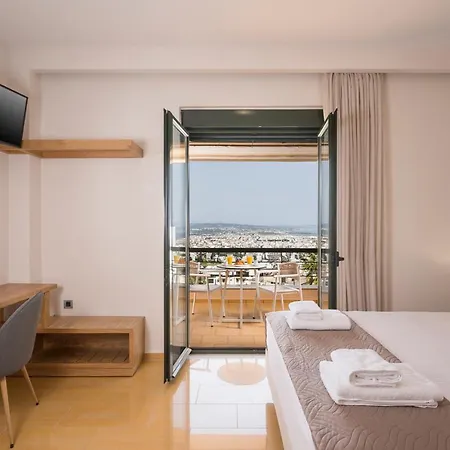 View - Heated Pool & Gym & Sauna - Majestic Views - 5 Min Drive From Center