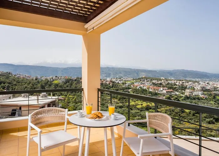 View - Heated Pool & Gym - Majestic Views - 5 Min Drive From Center Villa