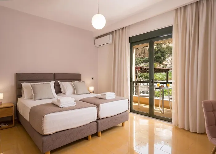 Villa View - Heated Pool & Gym - Majestic Views - 5 Min Drive From Center