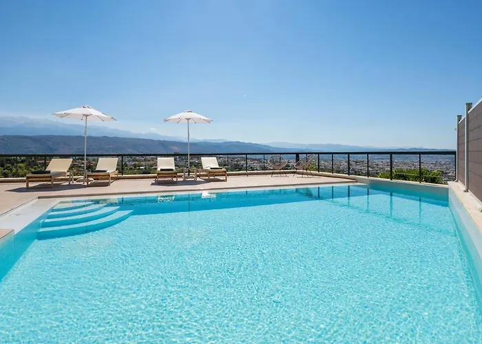 Villa View - Heated Pool & Gym - Majestic Views - 5 Min Drive From Center *