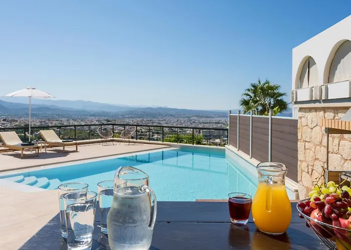 View - Heated Pool & Gym - Majestic Views - 5 Min Drive From Center Villa *